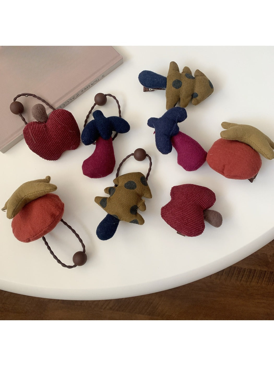 Gifty - Adorable Figure Hair Tie