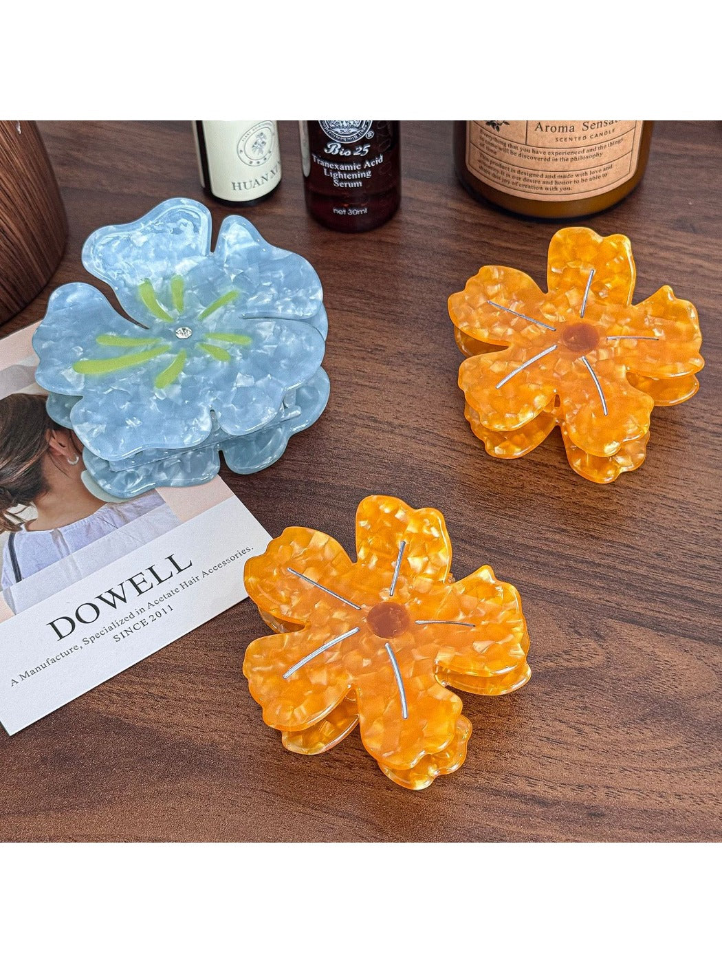 Beau - Large Acetate Flower Hair Clip High Ponytail