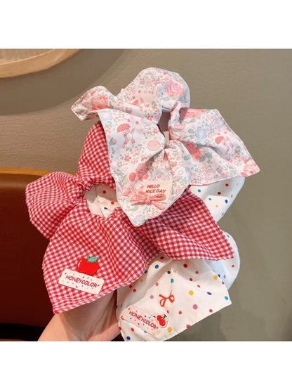 Gifty - Sweet Floral Checkered Scrunchie Headband