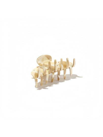 Beau - Oval Acetate Fiber Patterned Hair Claw Clip