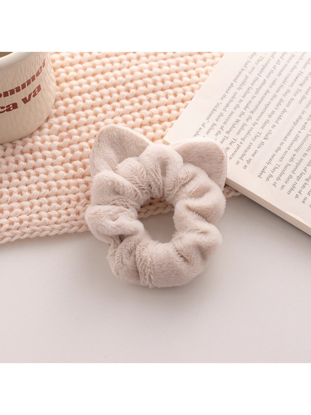 Gifty - Fashionable Plush Cat Ear Hair Ties
