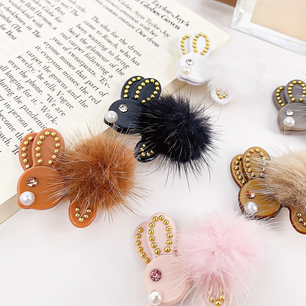 Beau - Cute Plush Rabbit Design Hair Clip