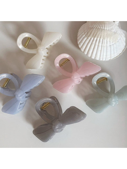 Beau - Solid Color Openwork Bow Shaped Claw Clip