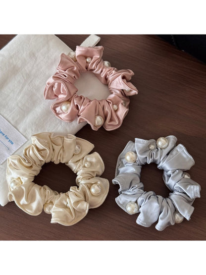 Gifty - Beaded Ruffle Elastic Ponytail Scrunchie