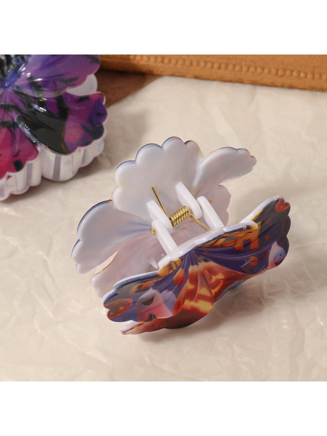 Beau - Halloween Themed Flower Shaped Claw Clip