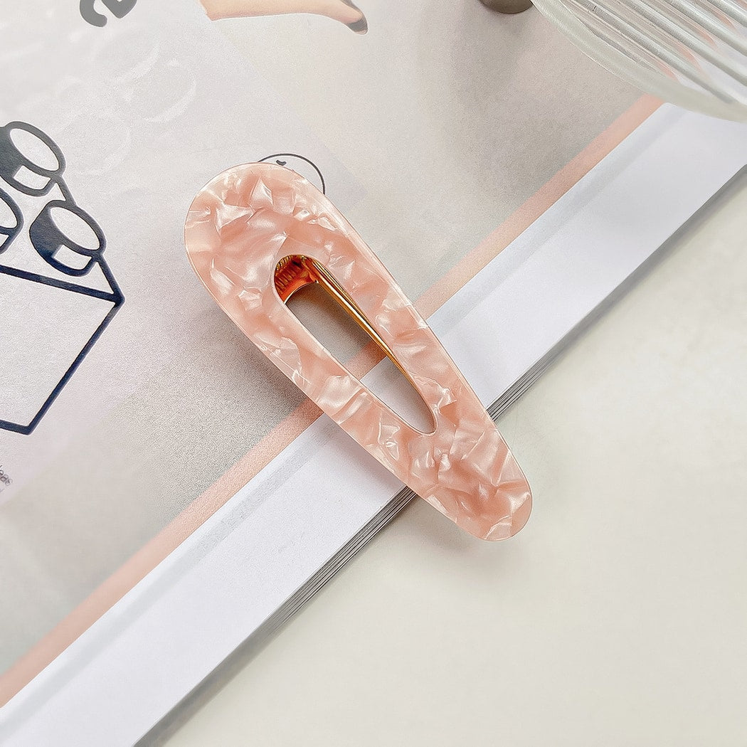 Beau - Glossy Teardrop Shaped Openwork Hair Clip