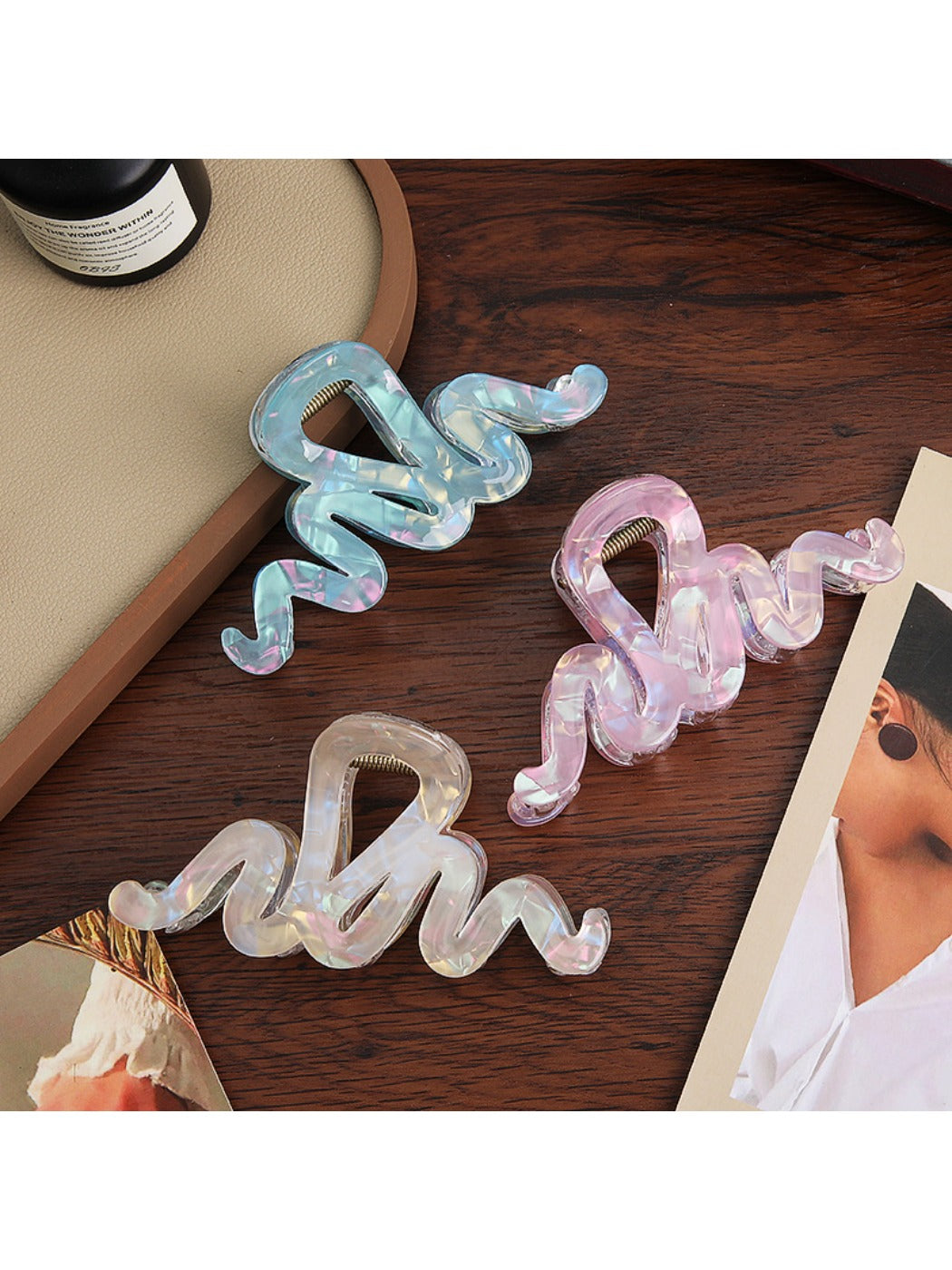 Beau - Luxe Wavy-Shaped Hair Clip