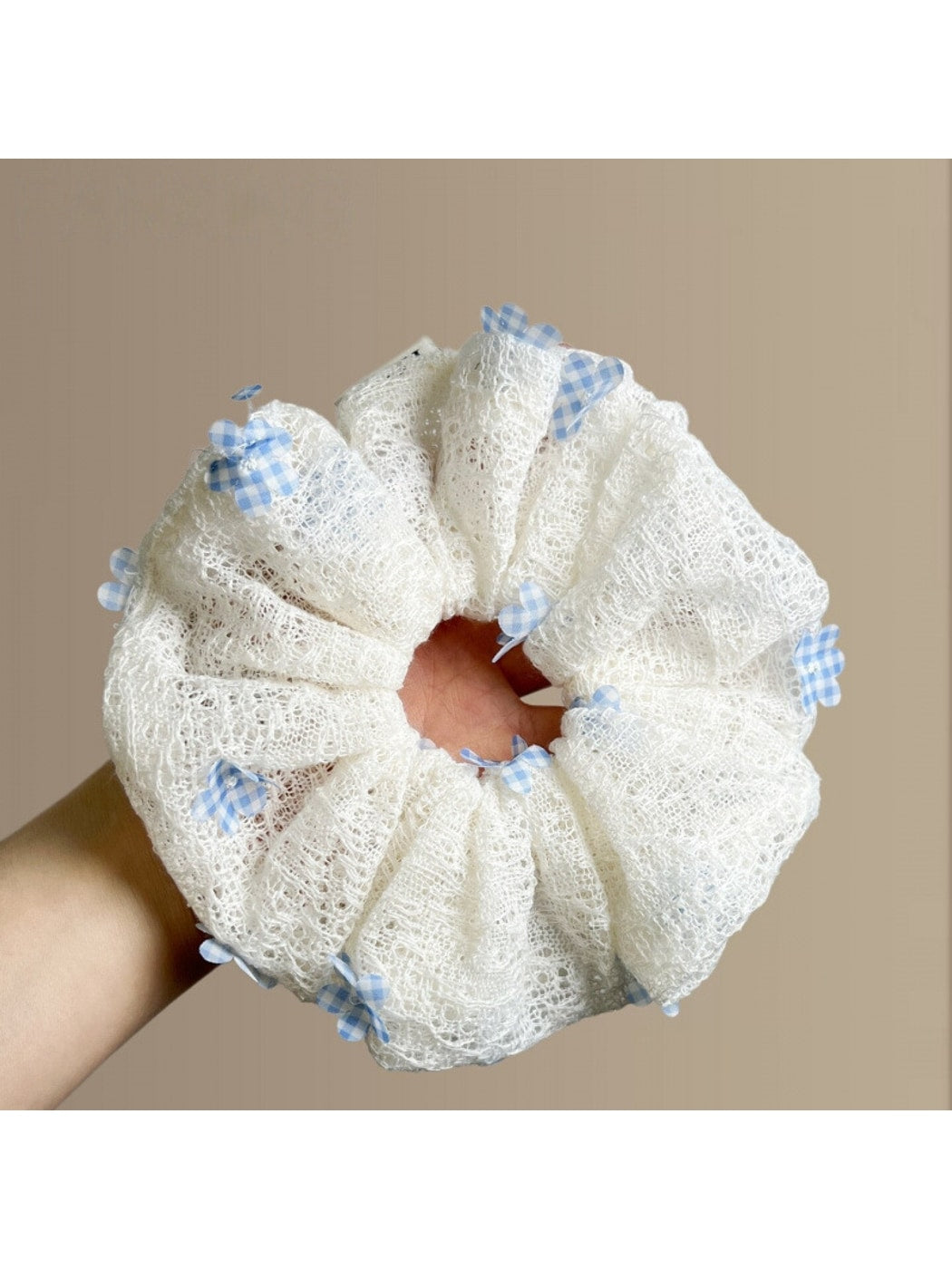 Gifty - Floral Hollow Petal Polyester Scrunchie