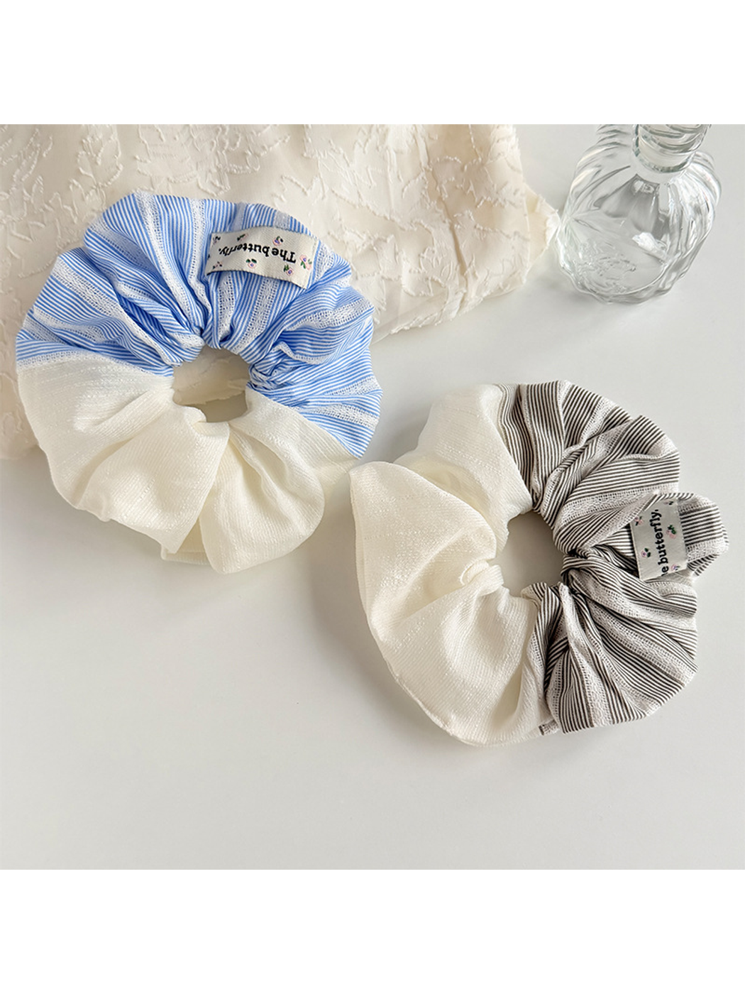 Gifty - Vintage Spliced Stripe Polyester Scrunchie