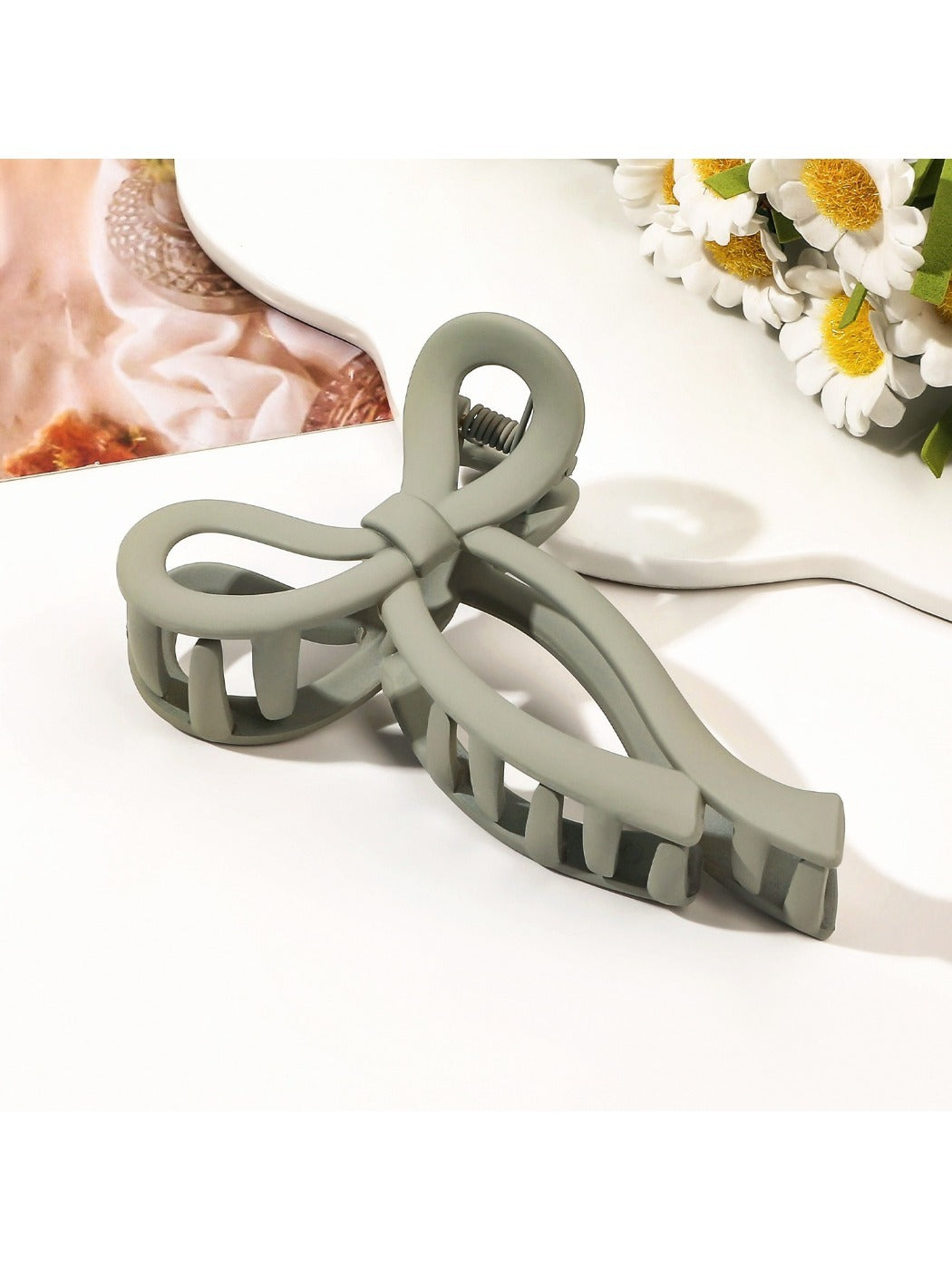Beau - Luxury Bow Hair Clip
