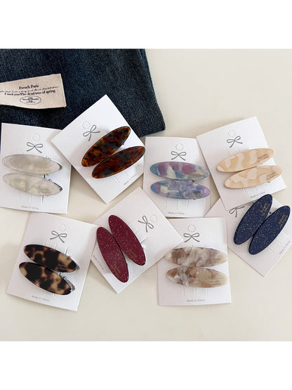 Beau - Vintage Inspired Oval Shaped Hair Clip