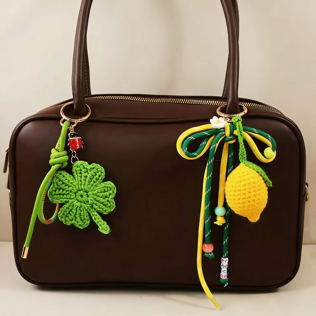 Keypus - Crochet Style Clover Floral Bag Charm Keychain