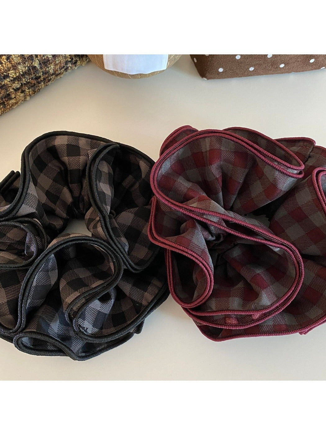 Gifty - Checkered Ruffled Hair Scrunchie