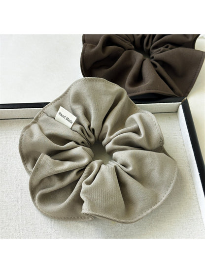 Gifty - Soft Fabric Hair Scrunchie