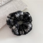 Gifty - Checkered Scrunchie Hair Tie