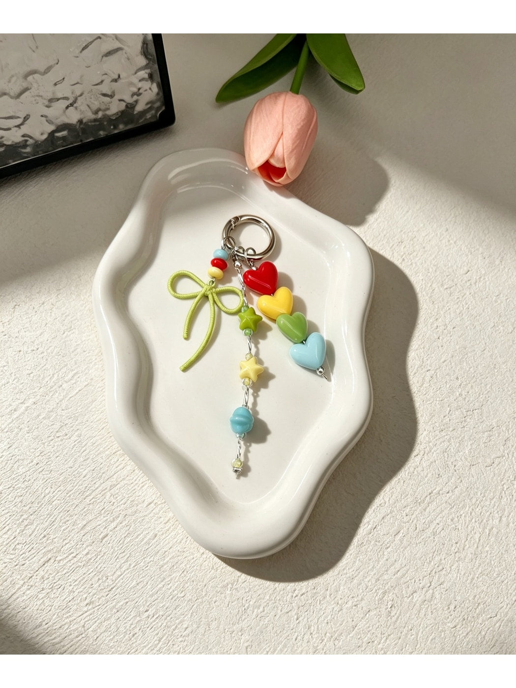 Keypus - Acrylic Heart and Bow Charm Chain Keychain