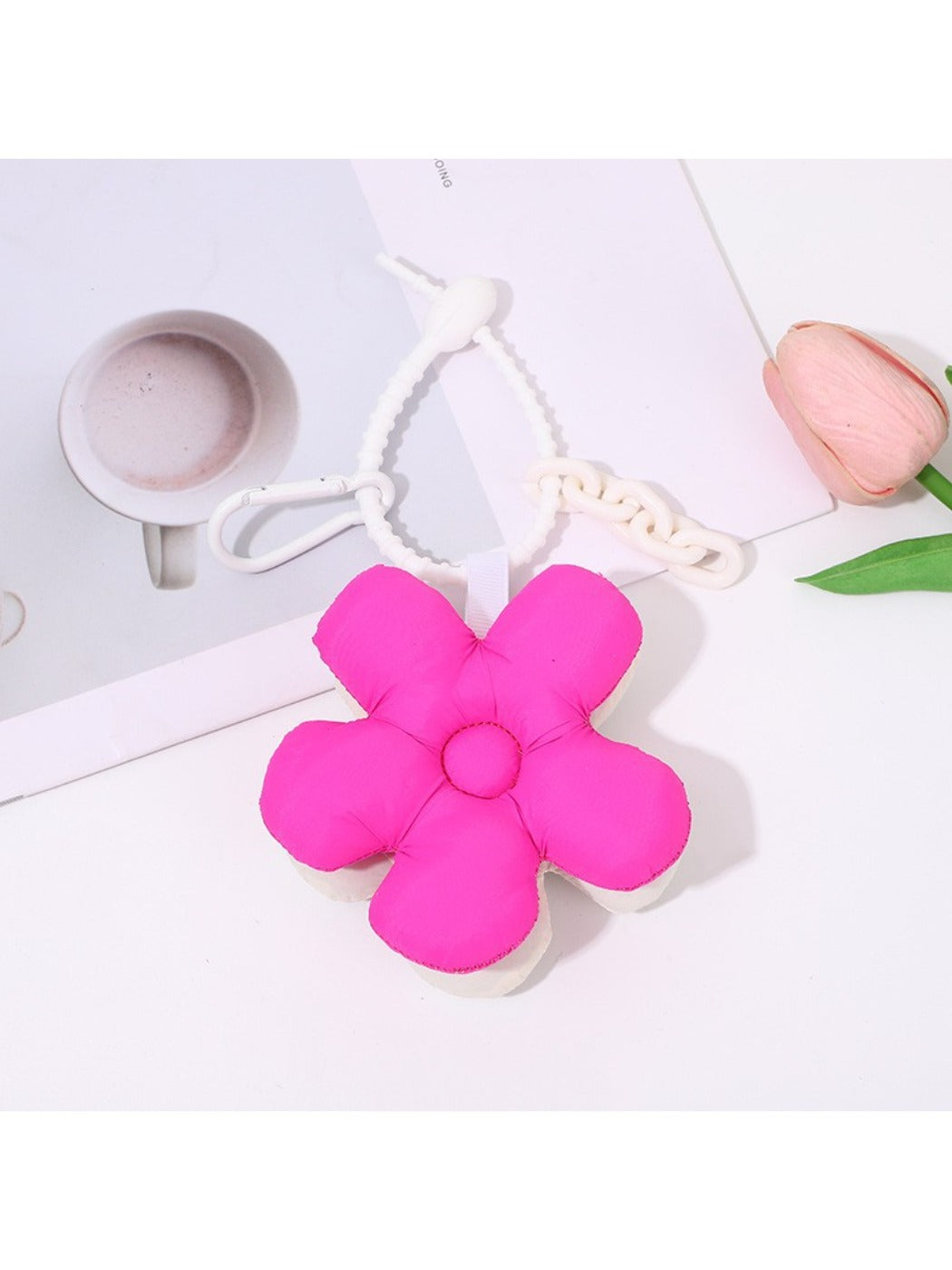 Keypus - Two-Tone Five-Petal Flower Keychain