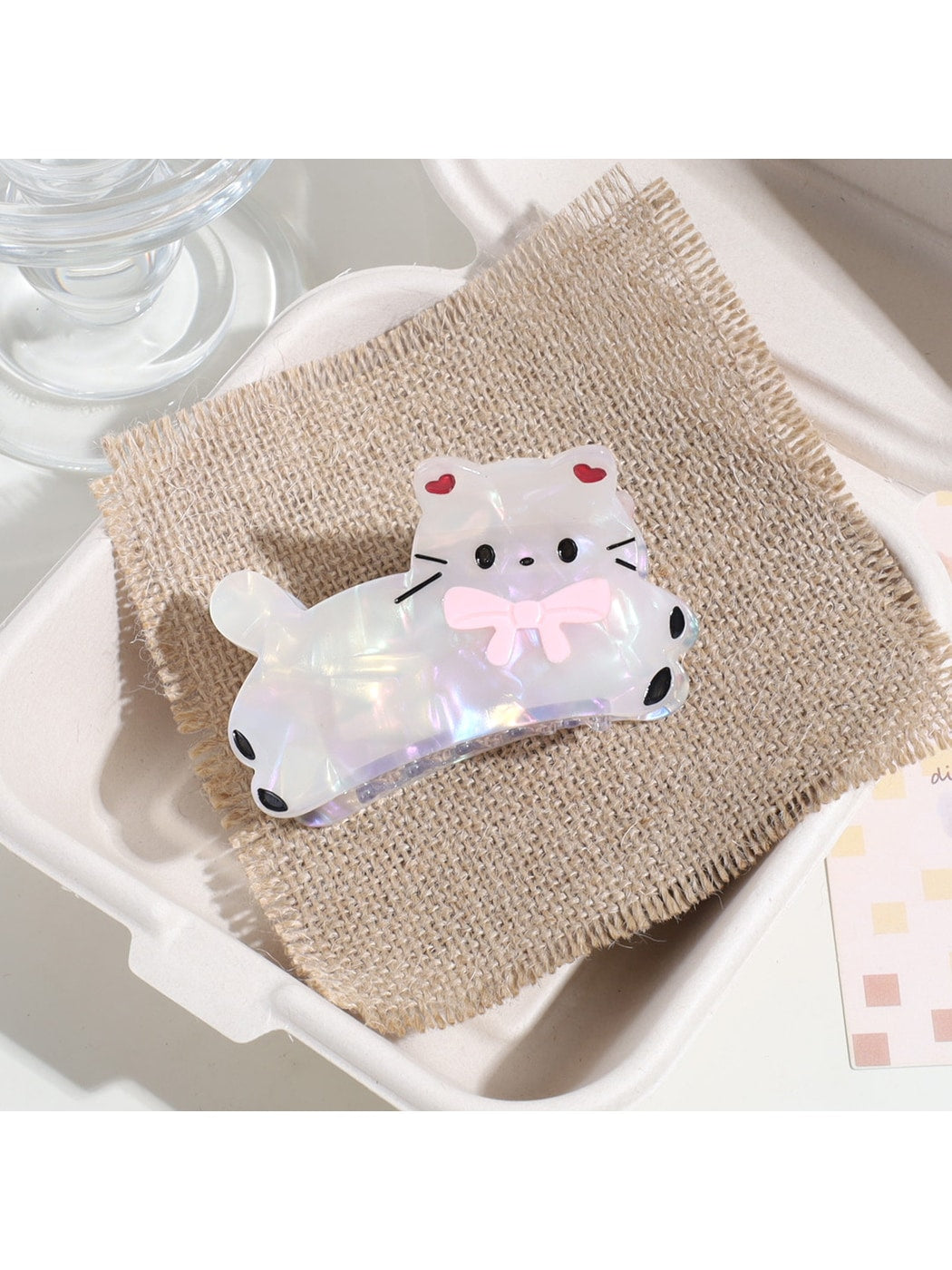 Beau - Glossy Acrylic Animal Design Hair Claw Clip