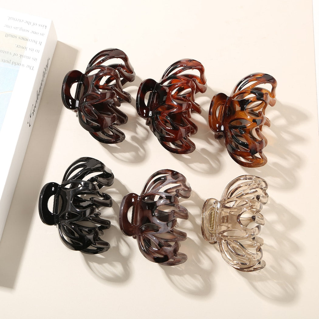 Beau - Glossy Openwork Leopard Pattern Claw Clip