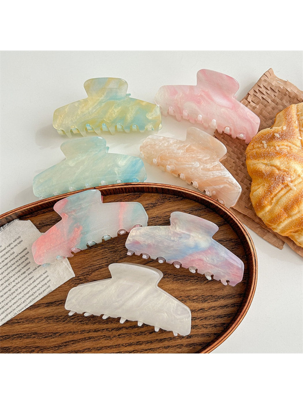 Beau - Sweet Style Marbled Claw Clip