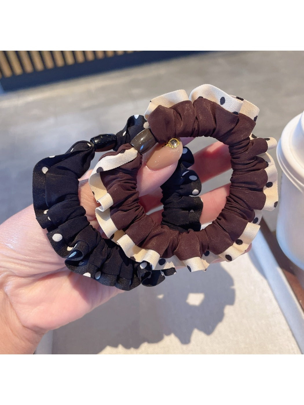 Gifty - Ruffled Polka Dot Scrunchie