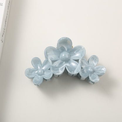 Beau - Marbled Three Flower Petal Claw Hair Clip