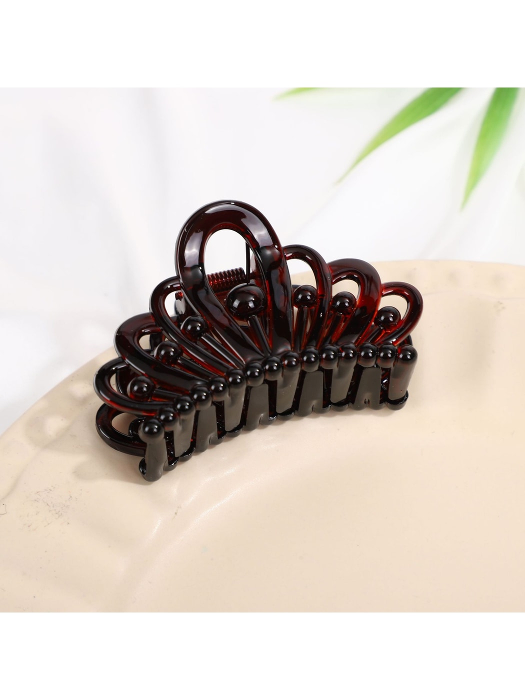 Beau - Glossy Floral Petal Design Hair Claw Clip