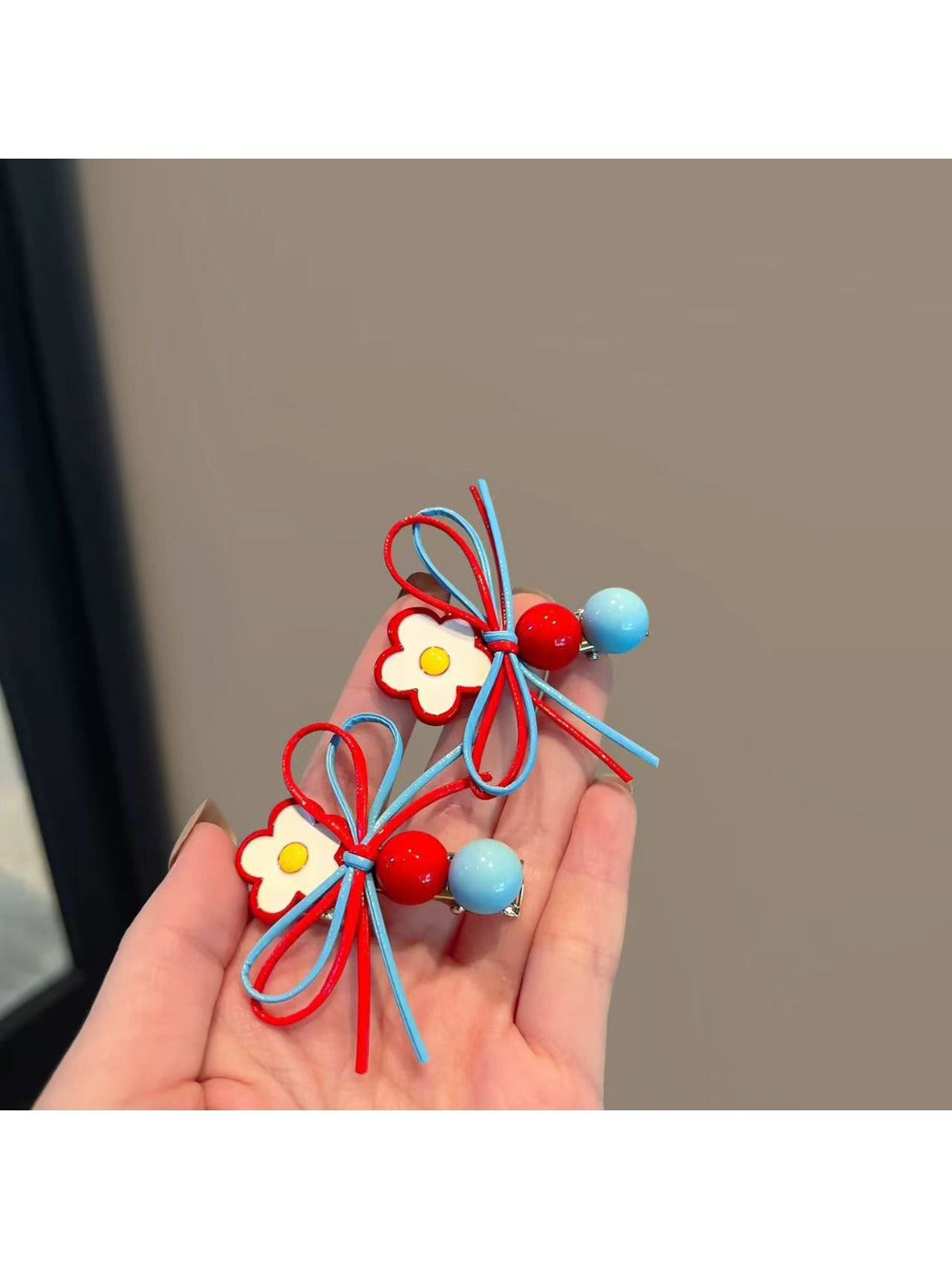 Beau - Color-Blocked Floral Hair Clip