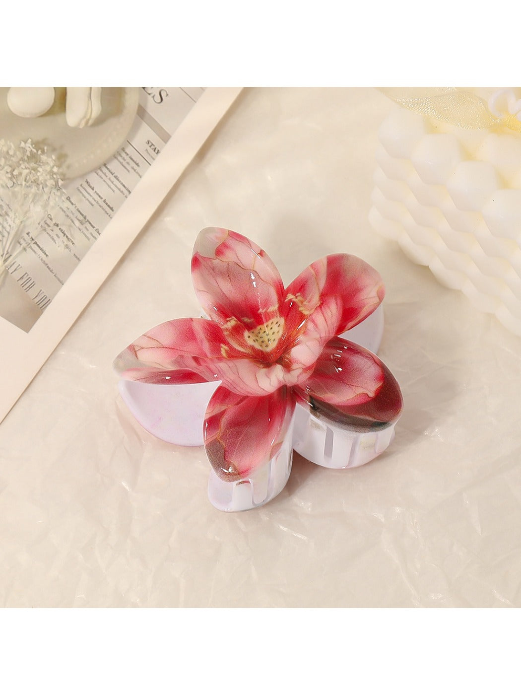 Beau - Vintage Vibrant Flower Shaped Claw Clip