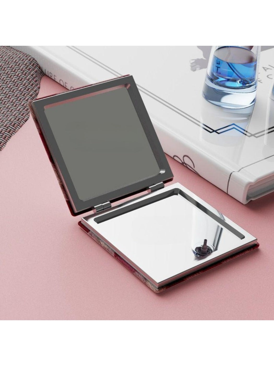 Mirroray - Valentine's Day Heart Shaped Compact Mirror