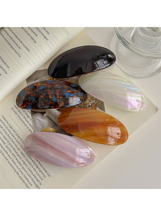 Beau - Oval Acetate Fiber Gloss Finish Hair Clip