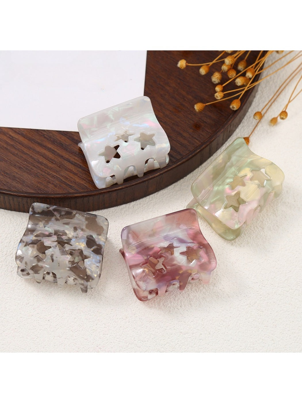 Beau - Star Patterned Cut Out Claw Clip