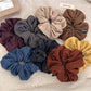 Gifty - Elegant Vintage Hair Scrunchie