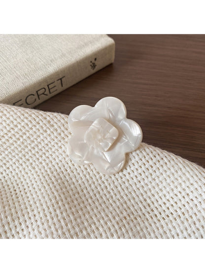 Beau - Floral Bow Hair Clip