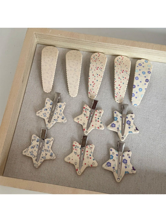 Beau - Oval Star Shaped Floral Print Hair Clip