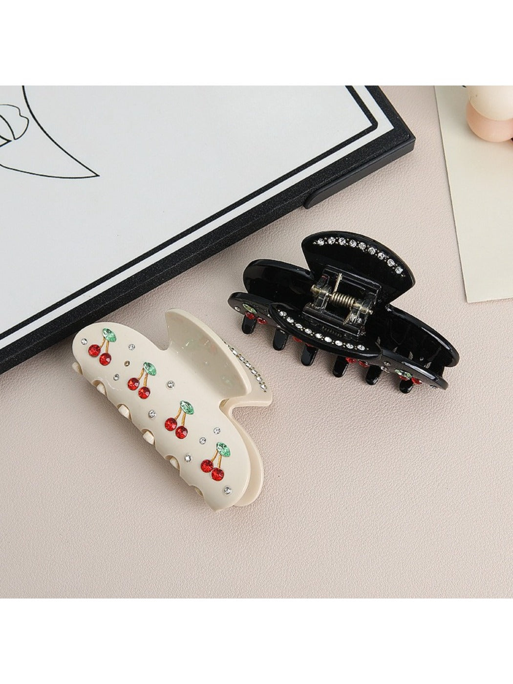 Beau - Charming Cherry Hair Claw Clip