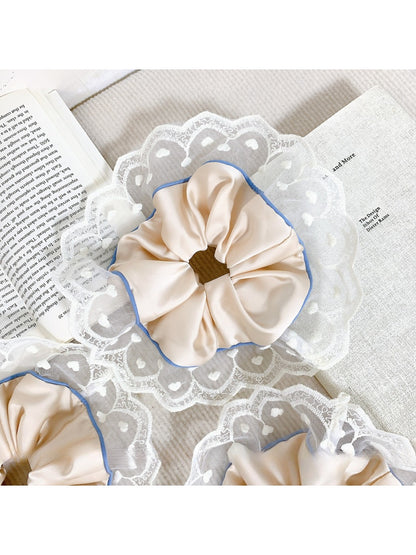 Gifty - Love Lace Edge Hair Loop