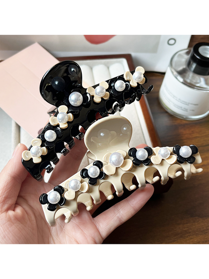 Beau - Flower Accent Ring Shape Acetate Claw Clip