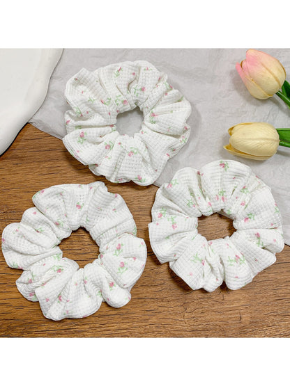 Gifty - Fresh Small Floral Hair Loop