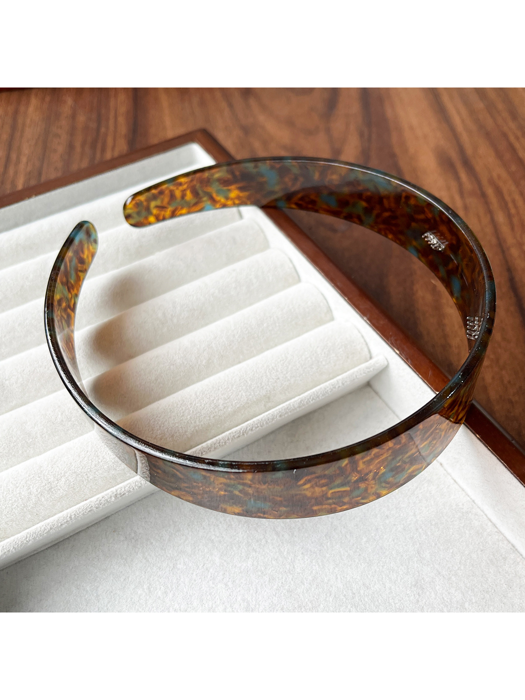 Gifty - Wide Acetate Everyday Style Headband