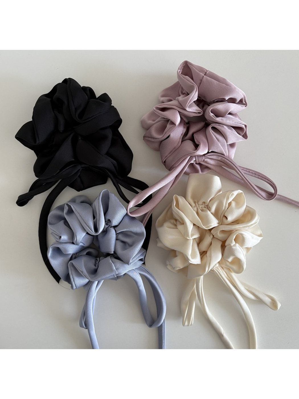 Gifty - Satin Bow Ribbon Oversized Scrunchie