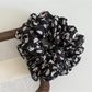 Gifty - Vintage Floral Ruffled Polyester Scrunchie