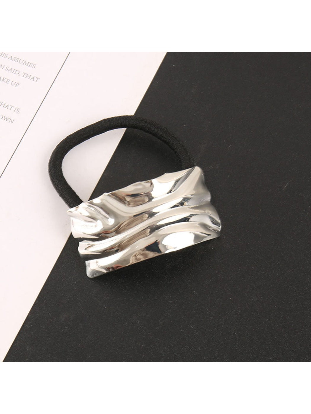 Gifty - Chic Square Ripple Hair Tie