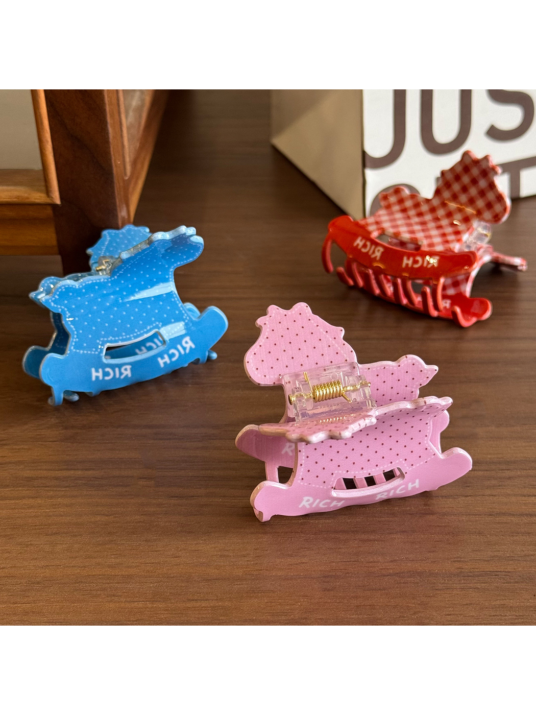 Beau - Rocking Horse Pattern Acetate Claw Clip