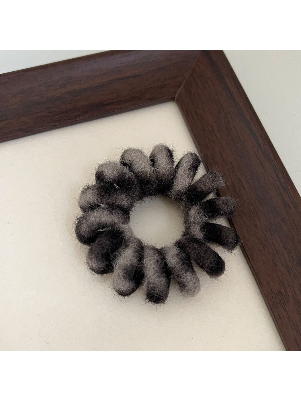 Gifty - Leopard print Phone Line Hair Tie