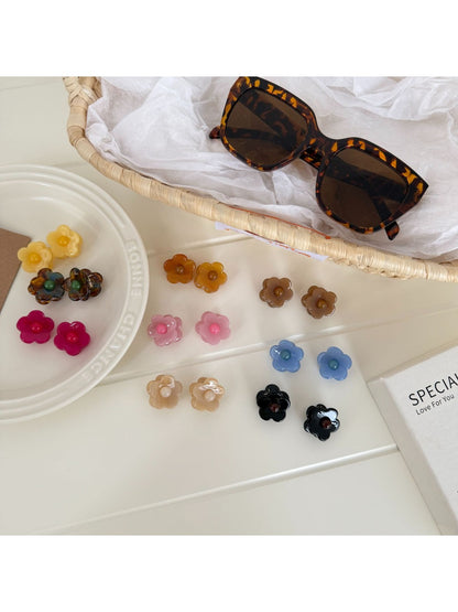 Beau - Sweet Flower Design Plastic Claw Clip