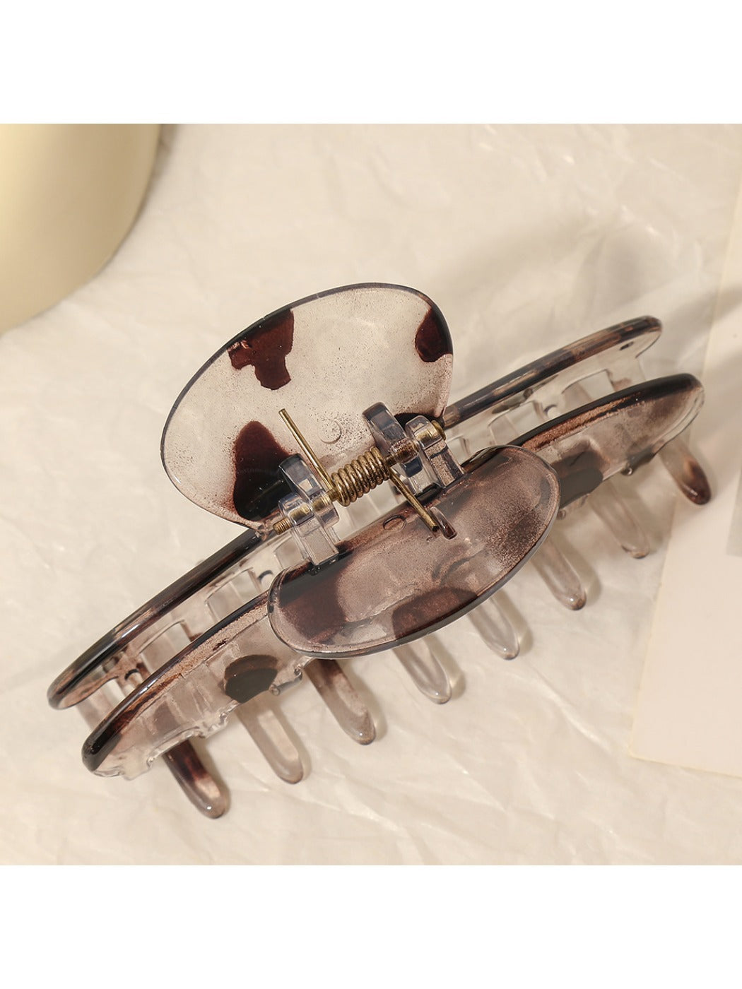 Beau - Vintage Leopard Print Half Moon Claw Clip