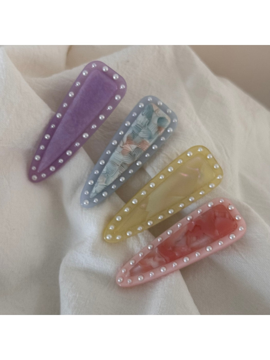 Beau - Sweet Style Beaded Triangle Hair Clip