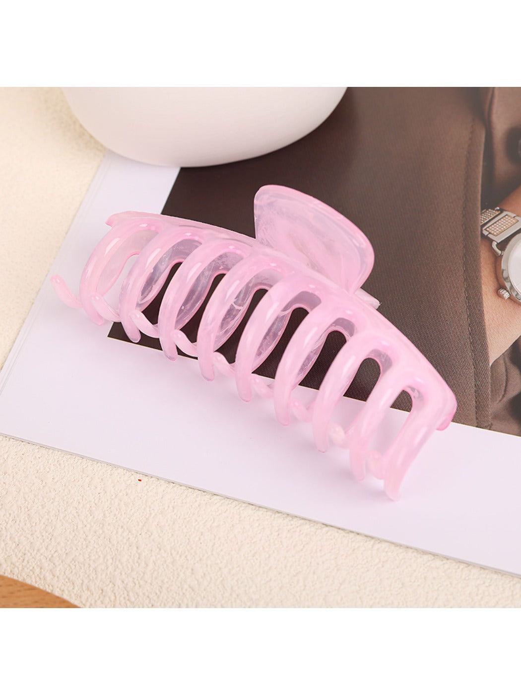 Beau - Classic Simple Colorful Hair Clip