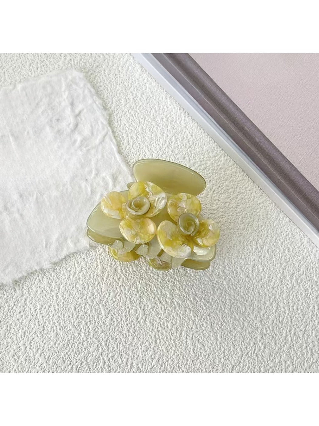 Beau - Fashionable Acetate Flower Pattern Hair Clip